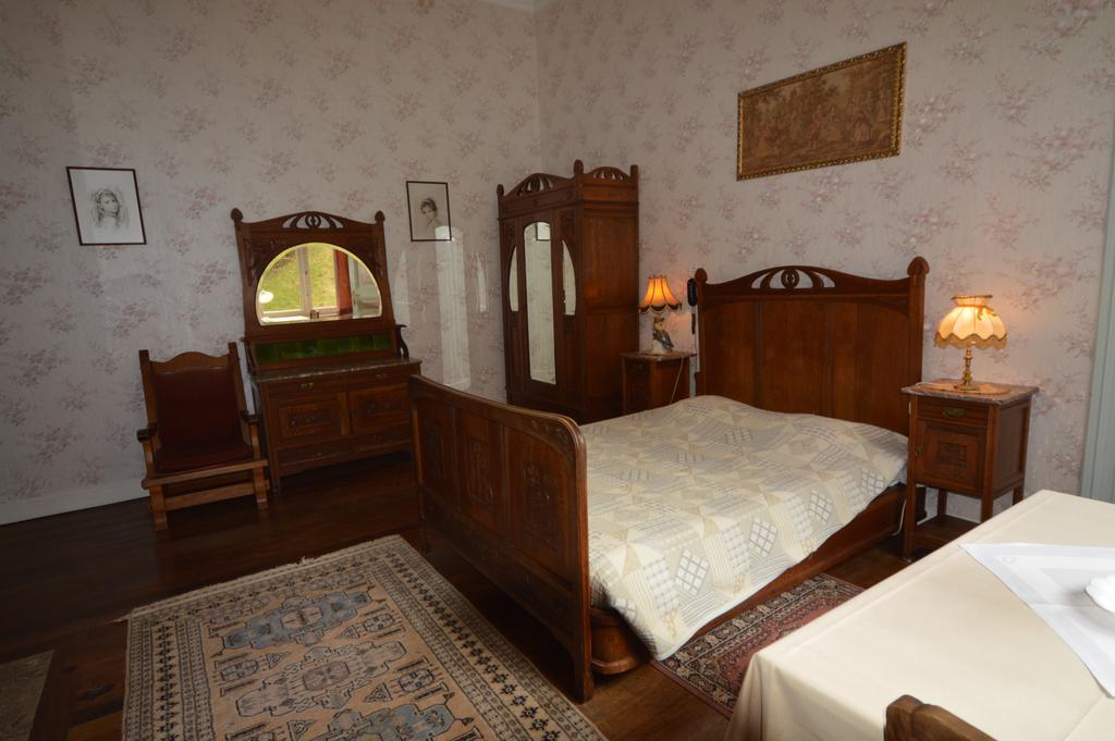 Chateau Bleu Hotel Trooz ภายนอก รูปภาพ