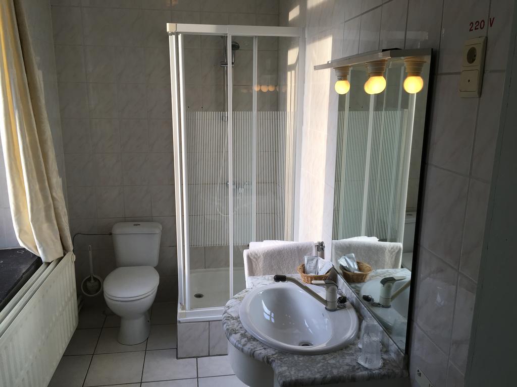 Chateau Bleu Hotel Trooz ภายนอก รูปภาพ