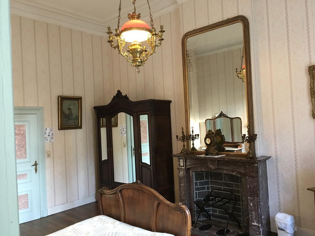 Chateau Bleu Hotel Trooz ภายนอก รูปภาพ