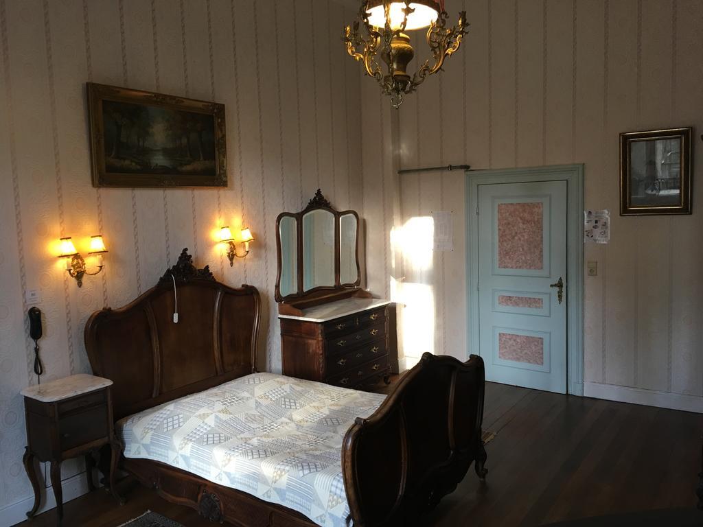 Chateau Bleu Hotel Trooz ภายนอก รูปภาพ